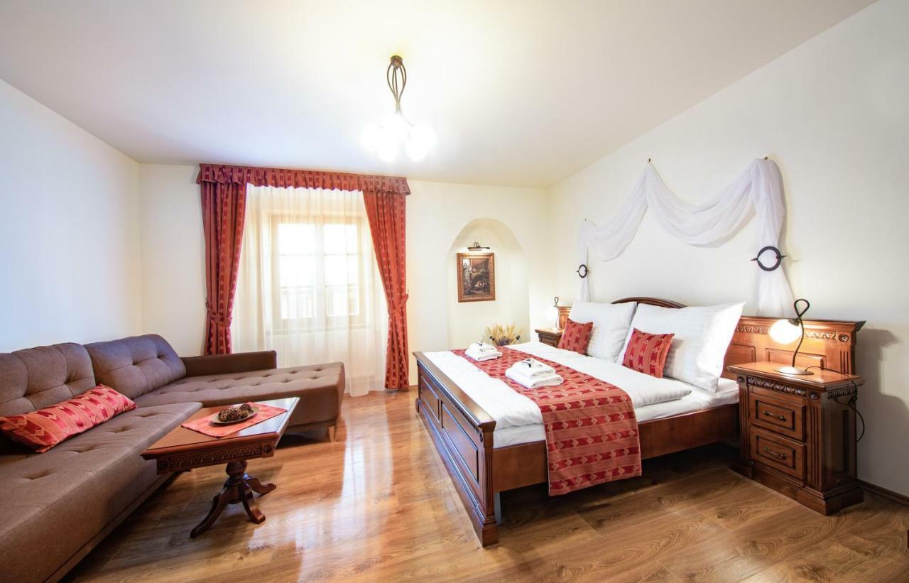 Residence Safari Resort - Chateau Borovany  外观 照片