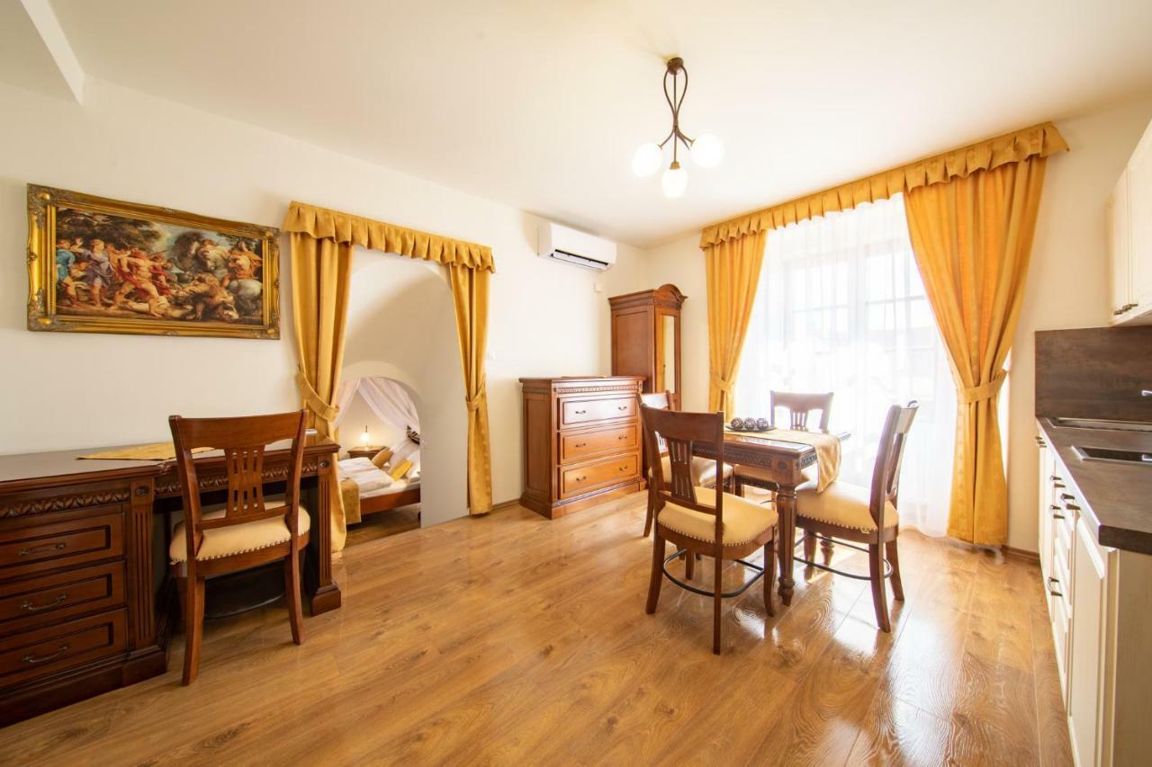 Residence Safari Resort - Chateau Borovany  外观 照片